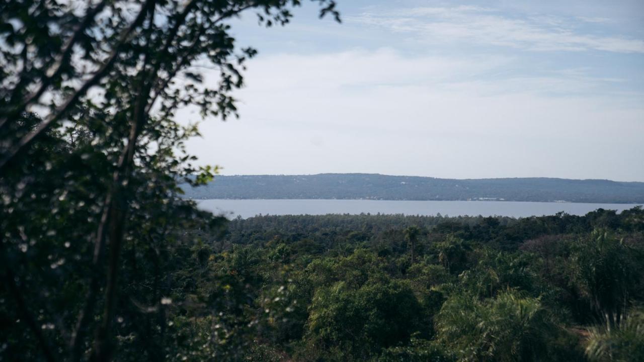 ホテル Satori Zen Club Itauguá エクステリア 写真